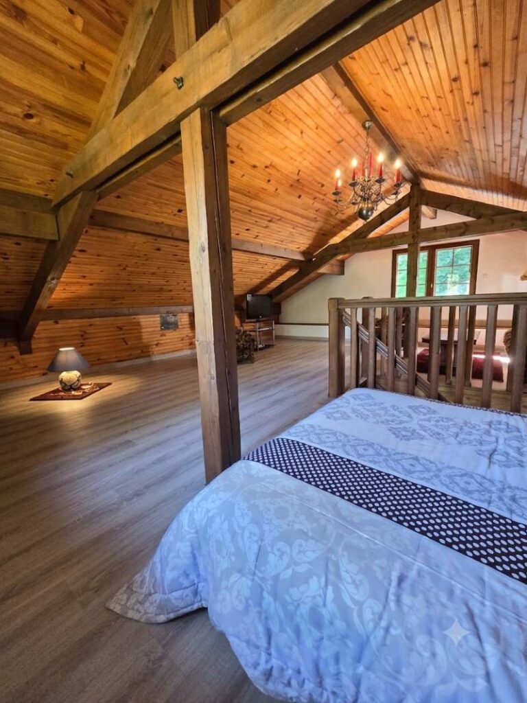 locations chalets vosges mezzanine lit