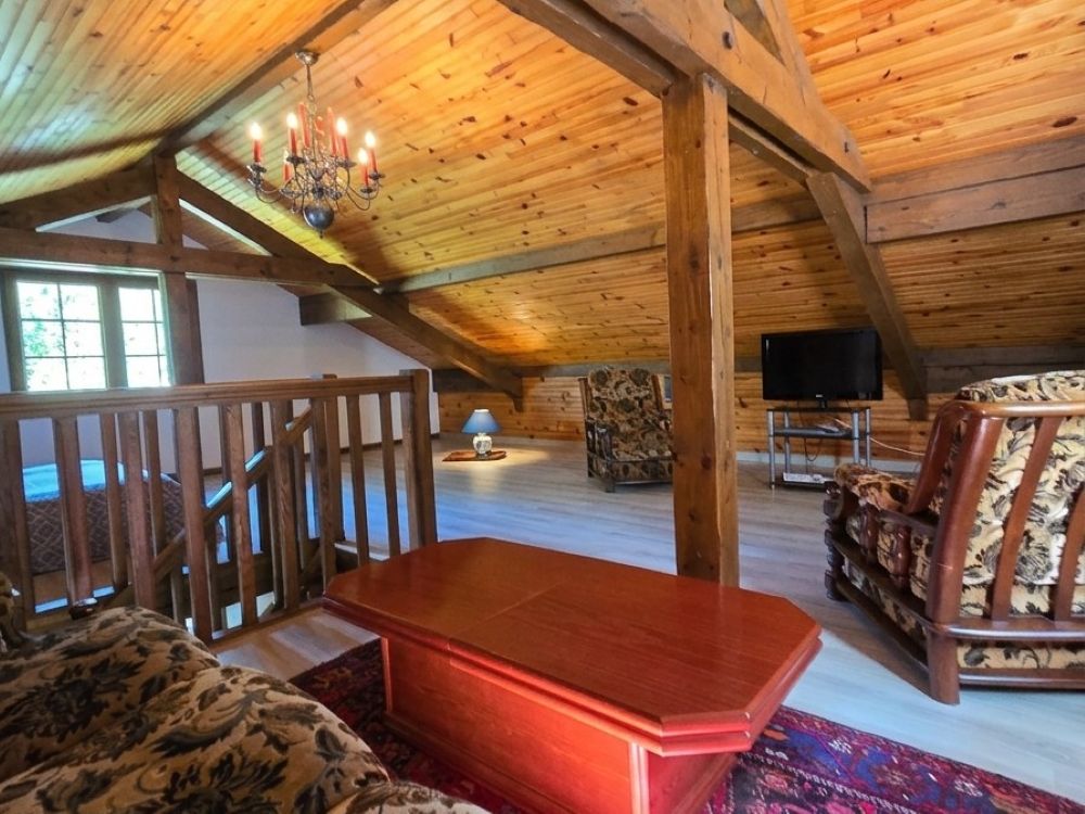 mezzanine